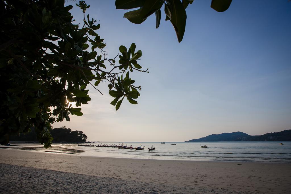 Patong Swiss Hotel Beach Front Phuket Esterno foto