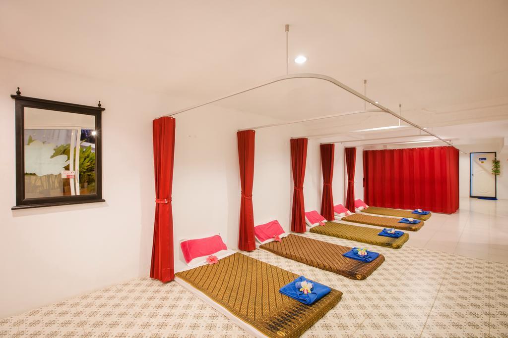 Patong Swiss Hotel Beach Front Phuket Esterno foto