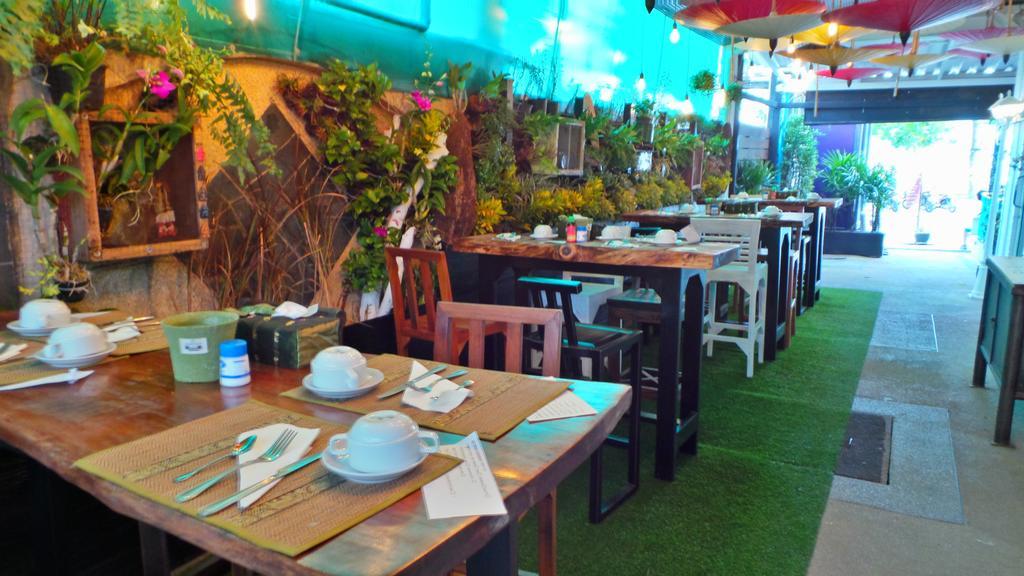Patong Swiss Hotel Beach Front Phuket Esterno foto
