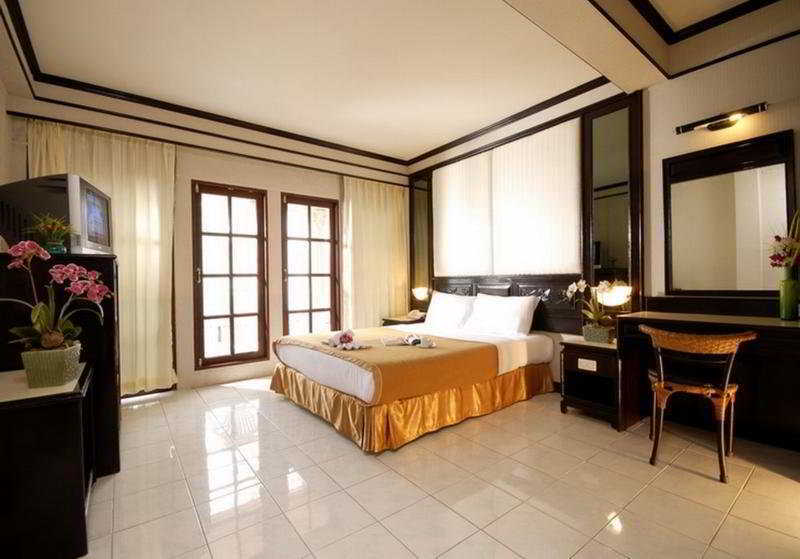Patong Swiss Hotel Beach Front Phuket Esterno foto