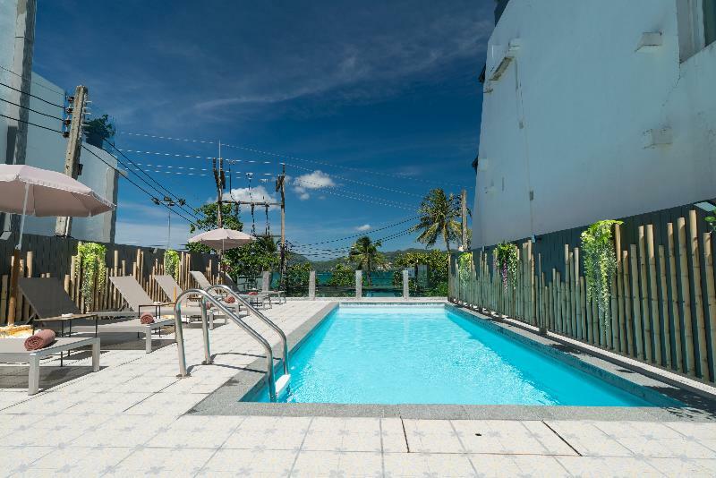 Patong Swiss Hotel Beach Front Phuket Esterno foto