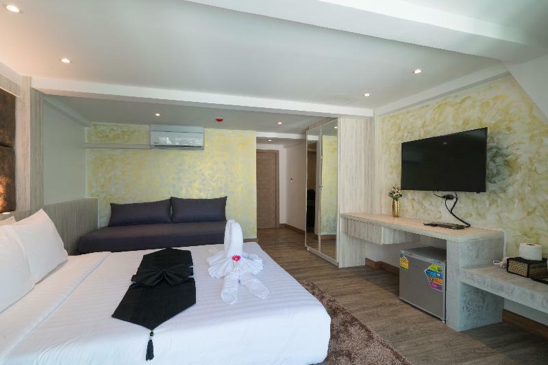 Patong Swiss Hotel Beach Front Phuket Esterno foto